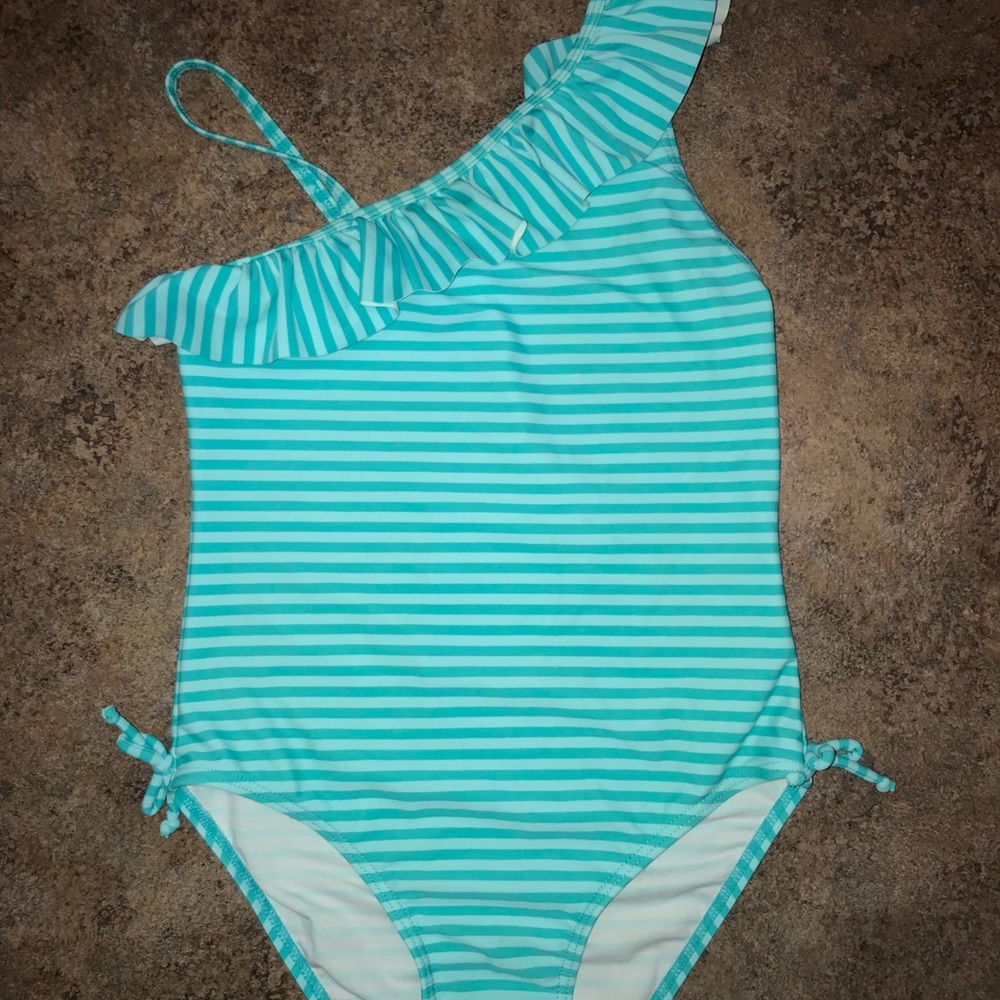 Girls One Piece Ruffled Swimsuit